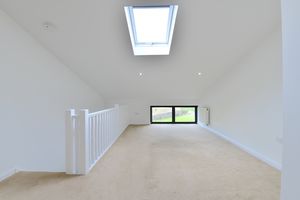 Bedroom- click for photo gallery